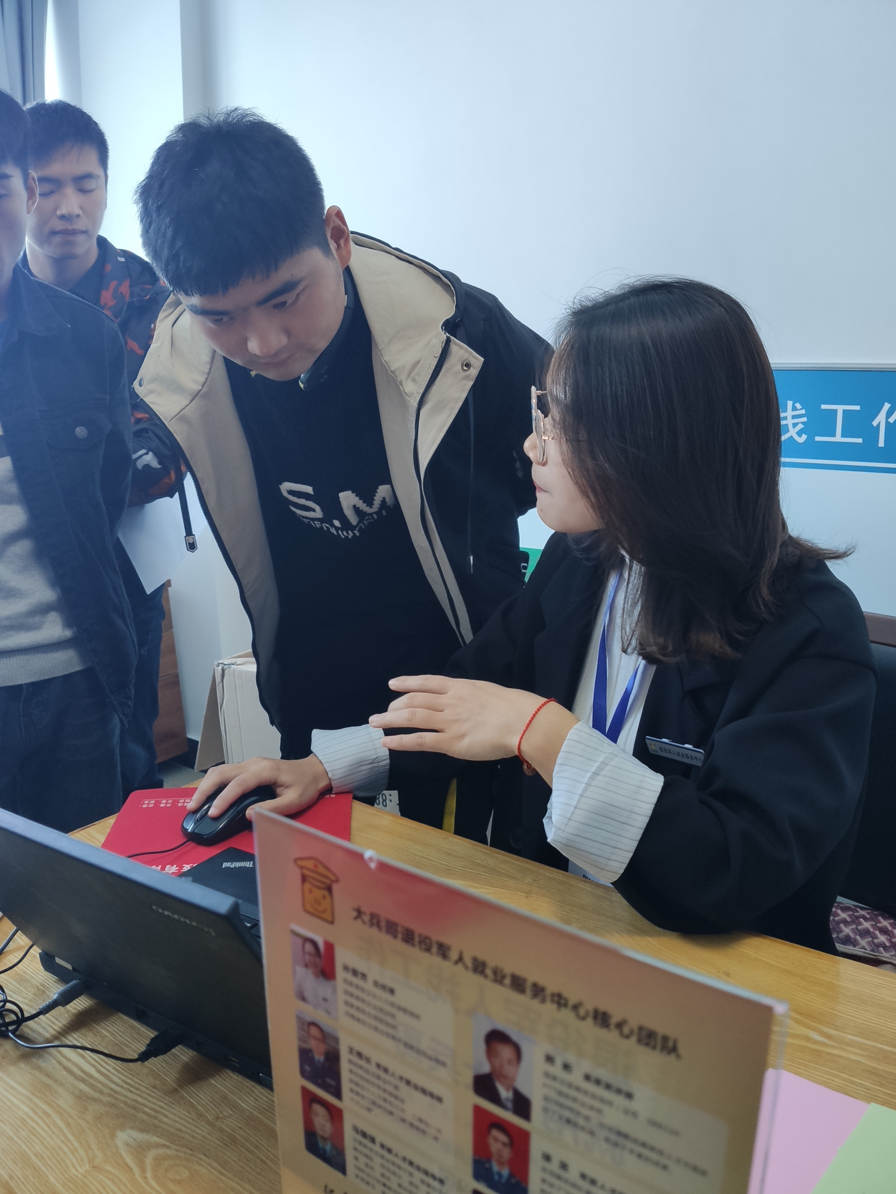 a0bcf54a0837bd5757030ae7f655e50.jpg a0bcf54a0837bd5757030ae7f655e50.jpg